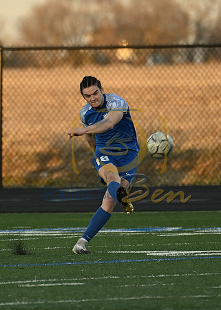 B Soccer 4.11_075