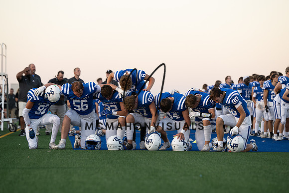 bond_hoco-22
