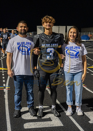 2025 Football Seniors_08