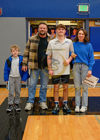 BF Wrestling Senior Night_13