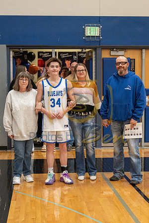 Senior Night vs Indianola_2.19.26_084