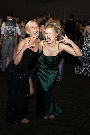 Prom Dance_4.26.25013
