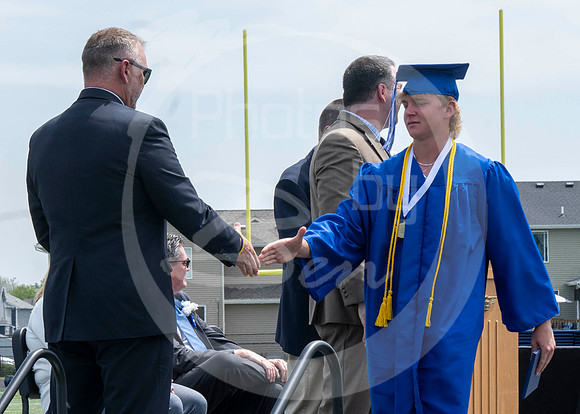 Graduation (K)_170