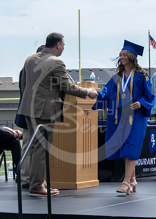 Graduation (K)_110