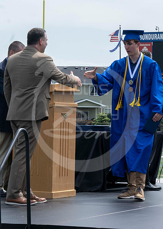 Graduation (K)_235