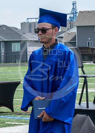 Graduation (K)_107