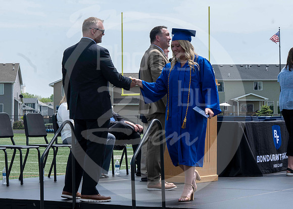 Graduation (K)_064