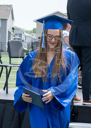 Graduation (K)_214