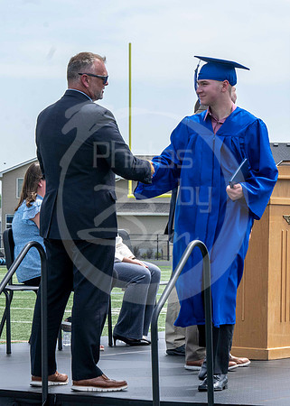 Graduation (K)_196