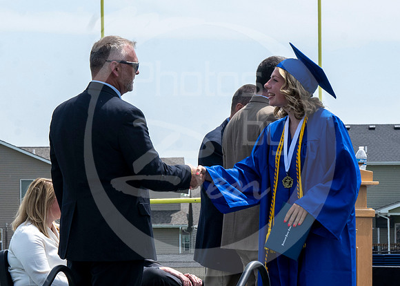 Graduation (K)_038