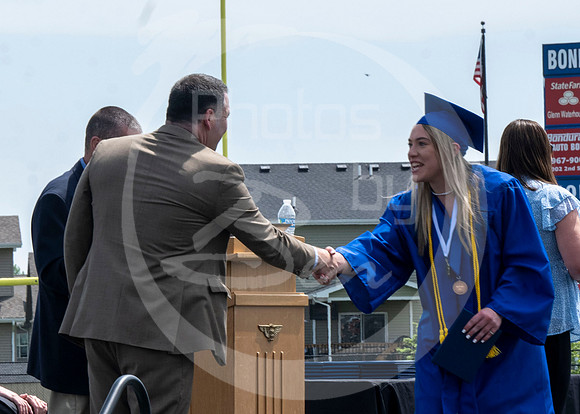 Graduation (K)_035