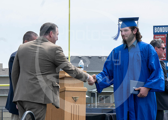 Graduation (K)_180