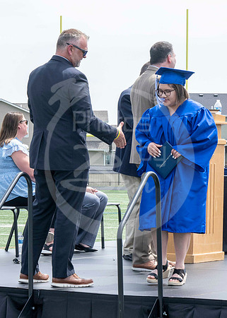 Graduation (K)_216