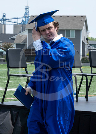 Graduation (K)_060