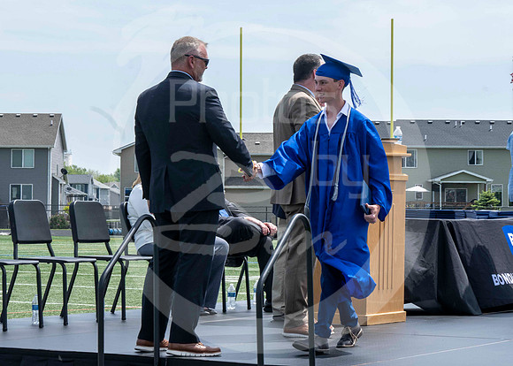 Graduation (K)_066