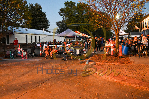 Reclaimed Rail Octoberfest_10.10.26_080