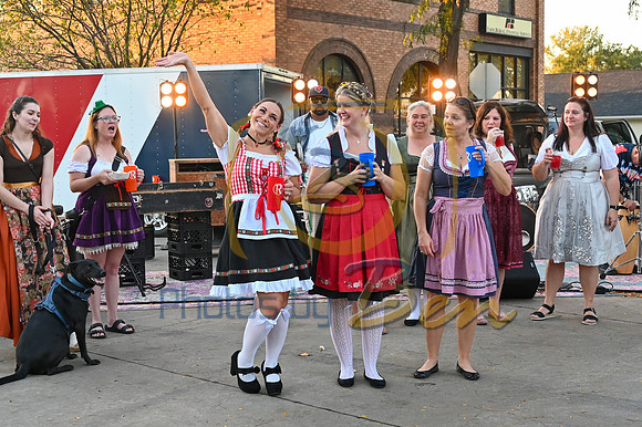 Reclaimed Rail Octoberfest_10.10.26_056