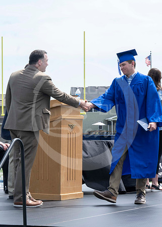 Graduation (K)_124