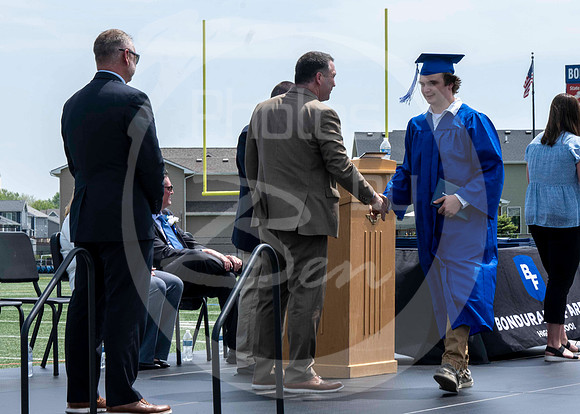 Graduation (K)_058