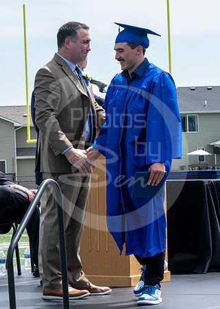 Graduation (K)_141