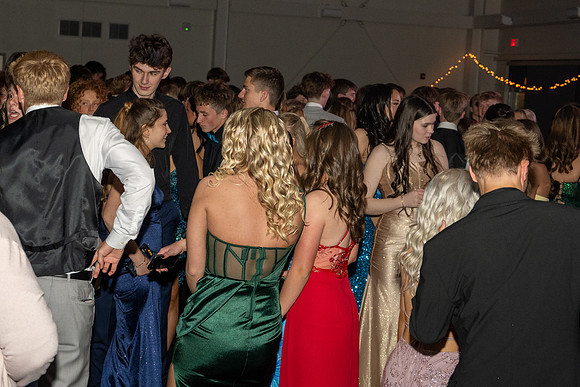 Prom Dance_4.26.25014