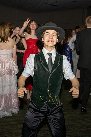 Prom Dance_4.26.25015