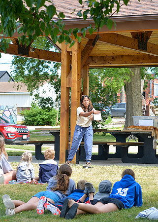 Lib in the Park_010