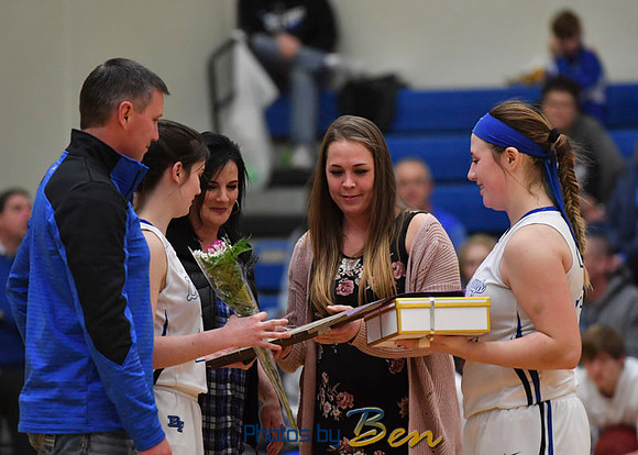 SENIORS_013