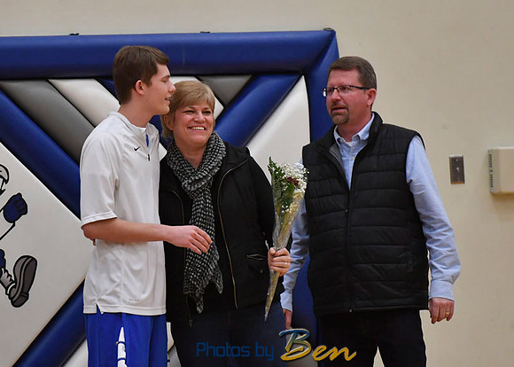 SENIORS_021