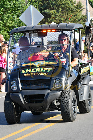 Parade_004