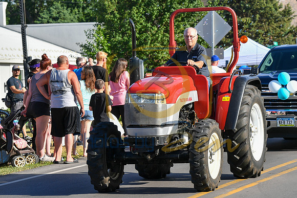 Parade_010