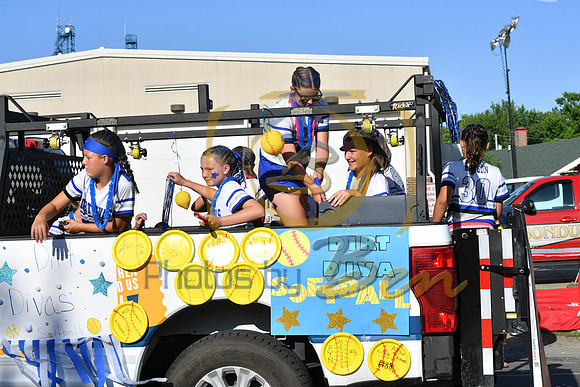 Parade_021