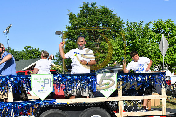 Parade_025