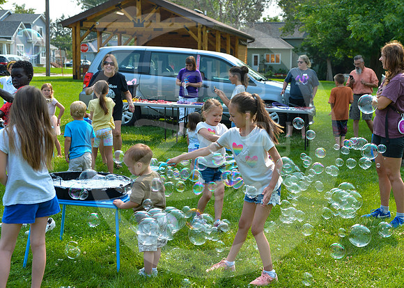 Bubbles_33 (1)