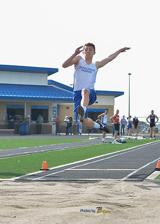 HS BOYS TRACK_011