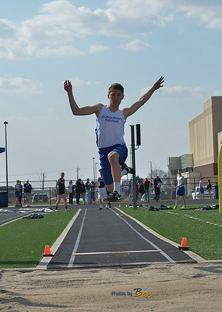 HS BOYS TRACK_033