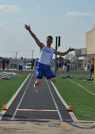 HS BOYS TRACK_042