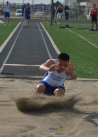 HS BOYS TRACK_049