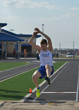 HS BOYS TRACK_056