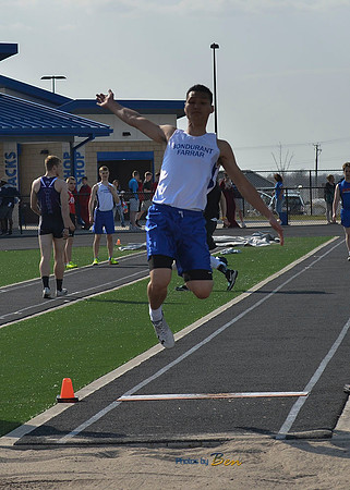 HS BOYS TRACK_071