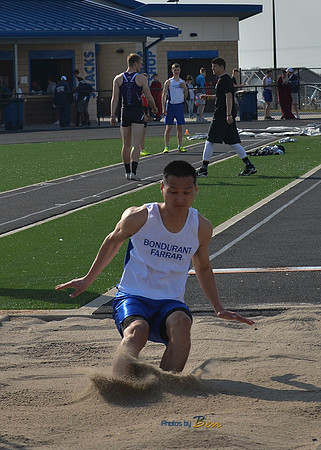 HS BOYS TRACK_076