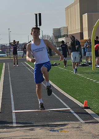 HS BOYS TRACK_086