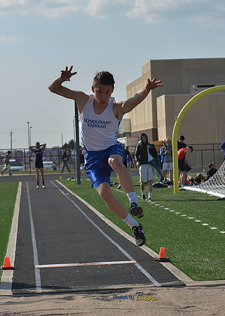 HS BOYS TRACK_091