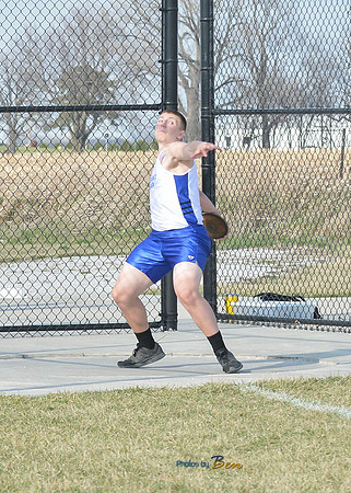 HS BOYS TRACK_125