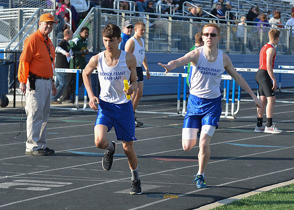 HS BOYS TRACK_187