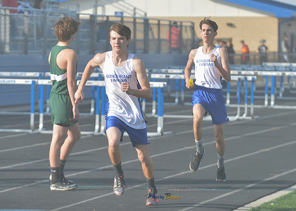 HS BOYS TRACK_193