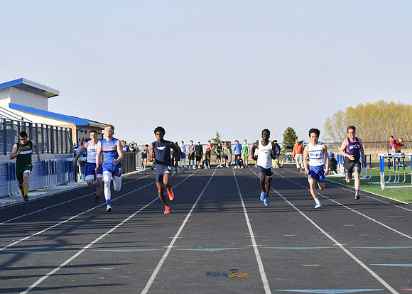 HS BOYS TRACK_274