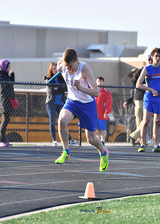 HS BOYS TRACK_311