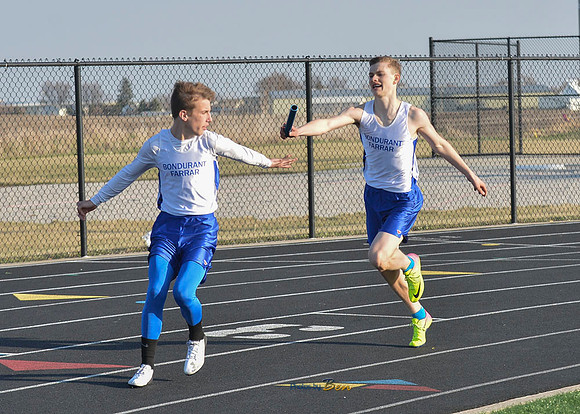 HS BOYS TRACK_315