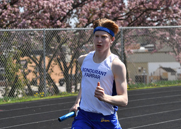 CONFERENCE BOYS TRACK_075